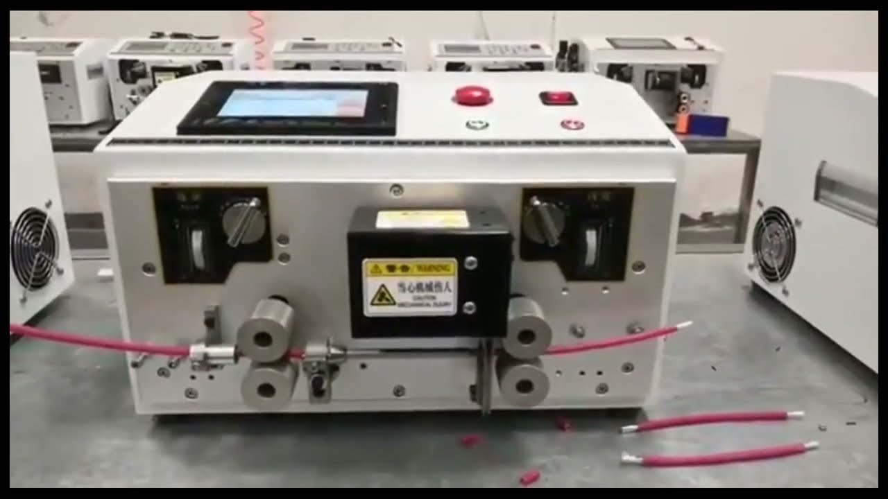 タッチパネル搭載！中国語・英語対応 自動電線剥離・切断機