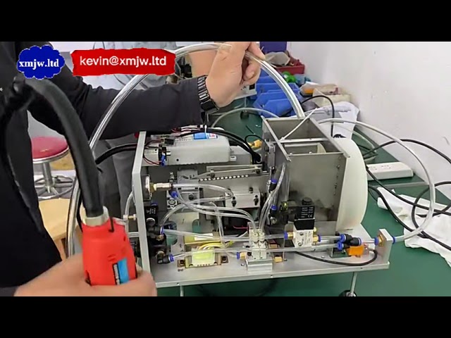 ヘルド自動ねじ締め機 | 高速・精密な産業用ねじ締めシステム