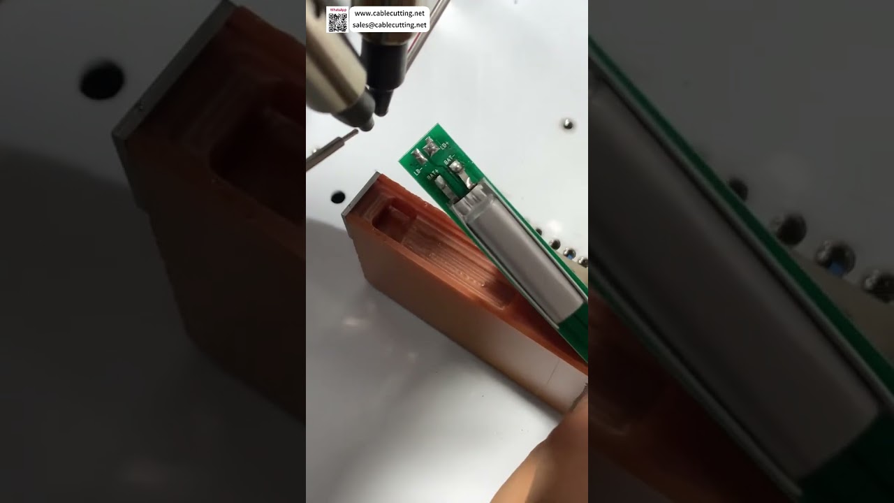 デュアルガンバッテリー半田付け機 ワンステップ短絡フリースポット溶接加工