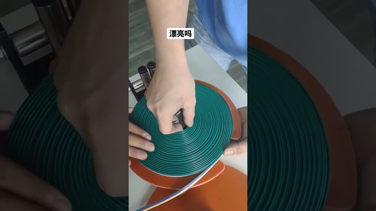 データケーブル＆電線の被覆剥き機【工場・自動車・DIY】